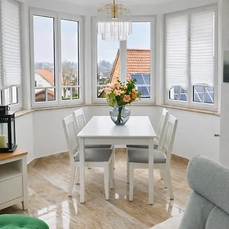 Appartement Penthouse Riedstr19 Ebersbach-Musbach
