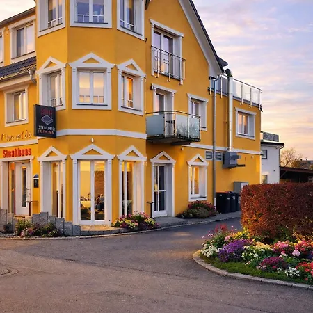 Apartment Penthouse Riedstr19 Ebersbach-Musbach